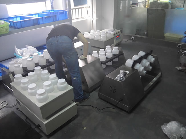 湖南昊德儀器設(shè)備有限公司,實驗室自動化設(shè)備,湖南儀器儀表,全自動翻轉(zhuǎn)式振蕩器,垂直振蕩器,翻轉(zhuǎn)萃取器,高壓過濾器, 尿碘消解器 湖南昊德儀器設(shè)備有限公司,實驗室自動化設(shè)備,湖南儀器儀表,全自動翻轉(zhuǎn)式振蕩器,垂直振蕩器,翻轉(zhuǎn)萃取器,高壓過濾器, 尿碘消解器